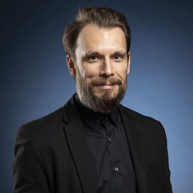 Julian Pidoux